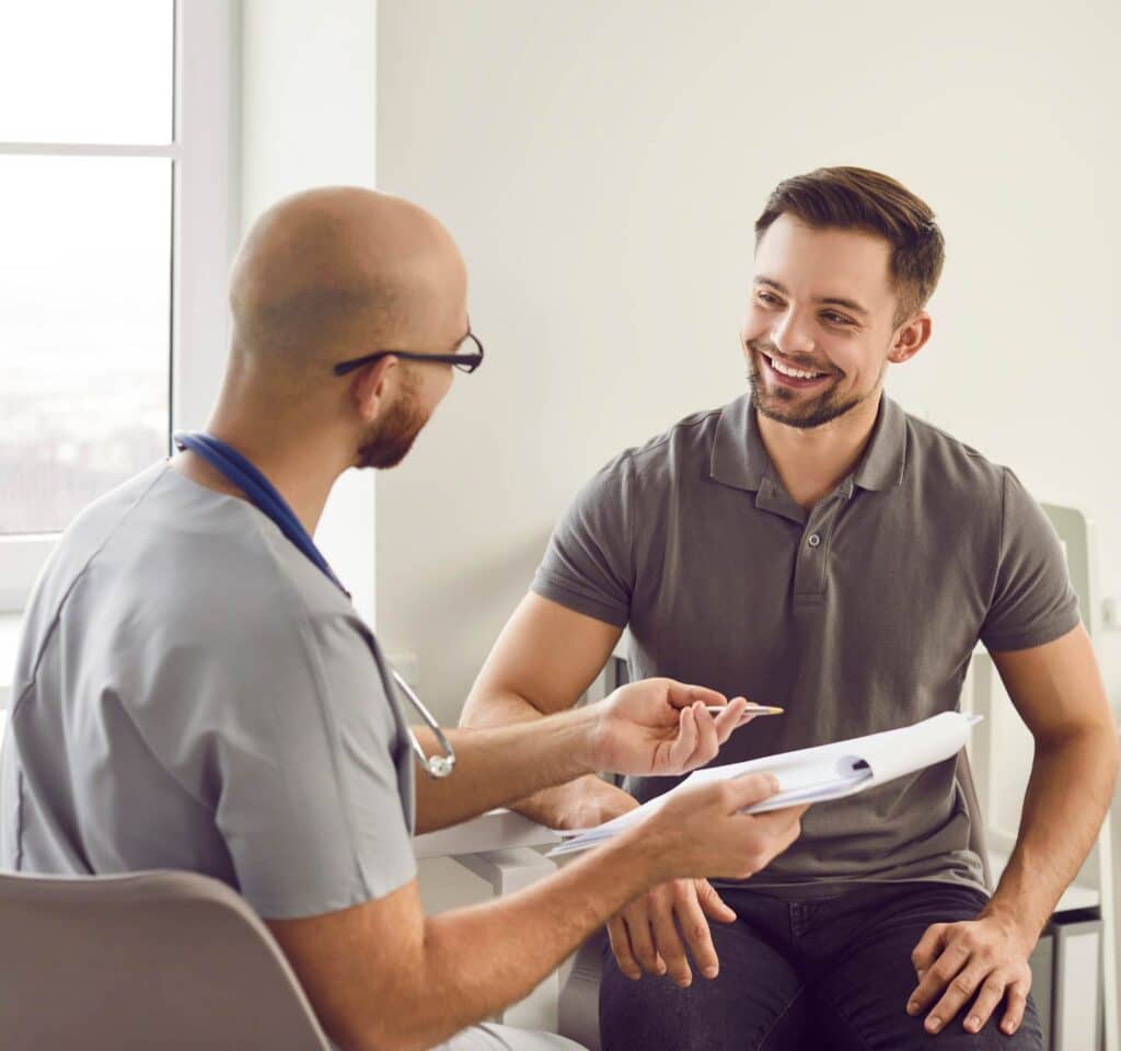 One-on-one medical appointment during Nashville addiction treatment.